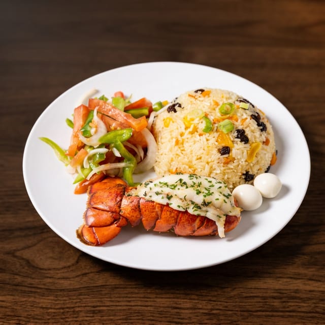 Pilaf with Garlic-Baked North Atlantic Cold-Water Lobster Tail 蒜蓉焗烤北大西洋冷水龙虾手抓饭.