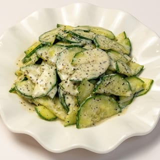 Cucumber Salad With Yogurt 酸奶黄瓜沙拉